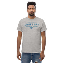 Lade das Bild in den Galerie-Viewer, T-Shirt &quot;Draft Day&quot;
